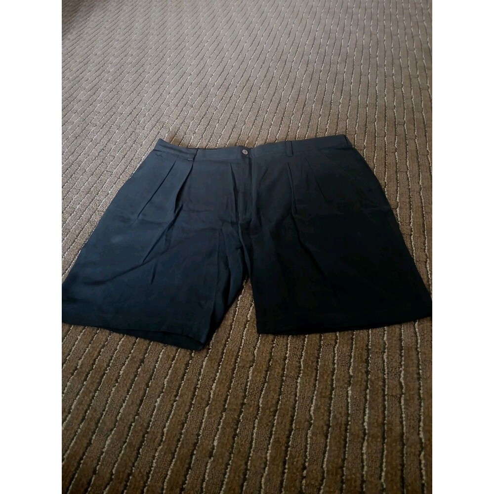 Tommy Bahama Flat Front 100% Silk Black Golf Shorts Men's 40 Sports Beach Preppy